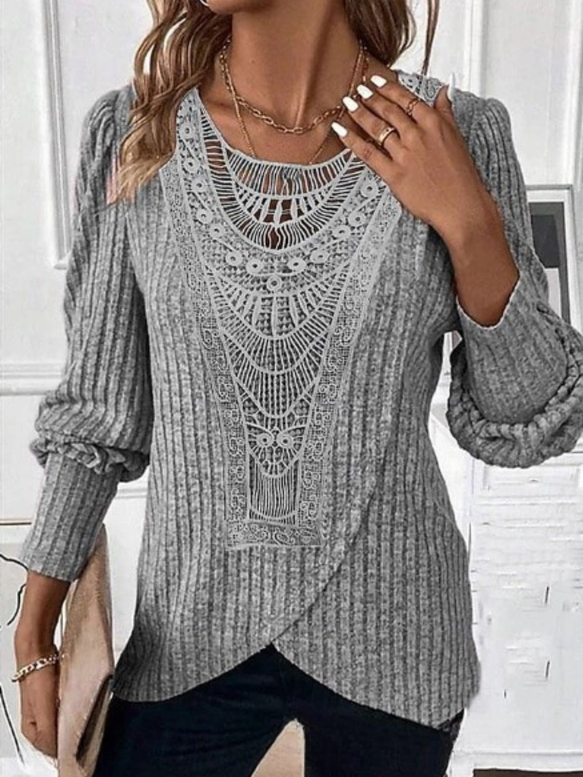 Casual Contrast Lace Round Neck Long Sleeve T-Shirt