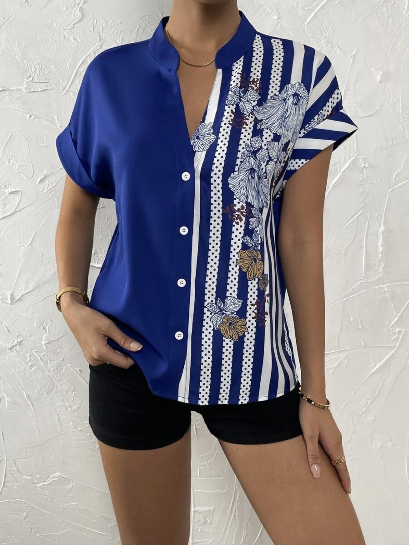 Women's Floral Print Contrast Blouse - Casual Cap Sleeve Collar Top for Effortless Style