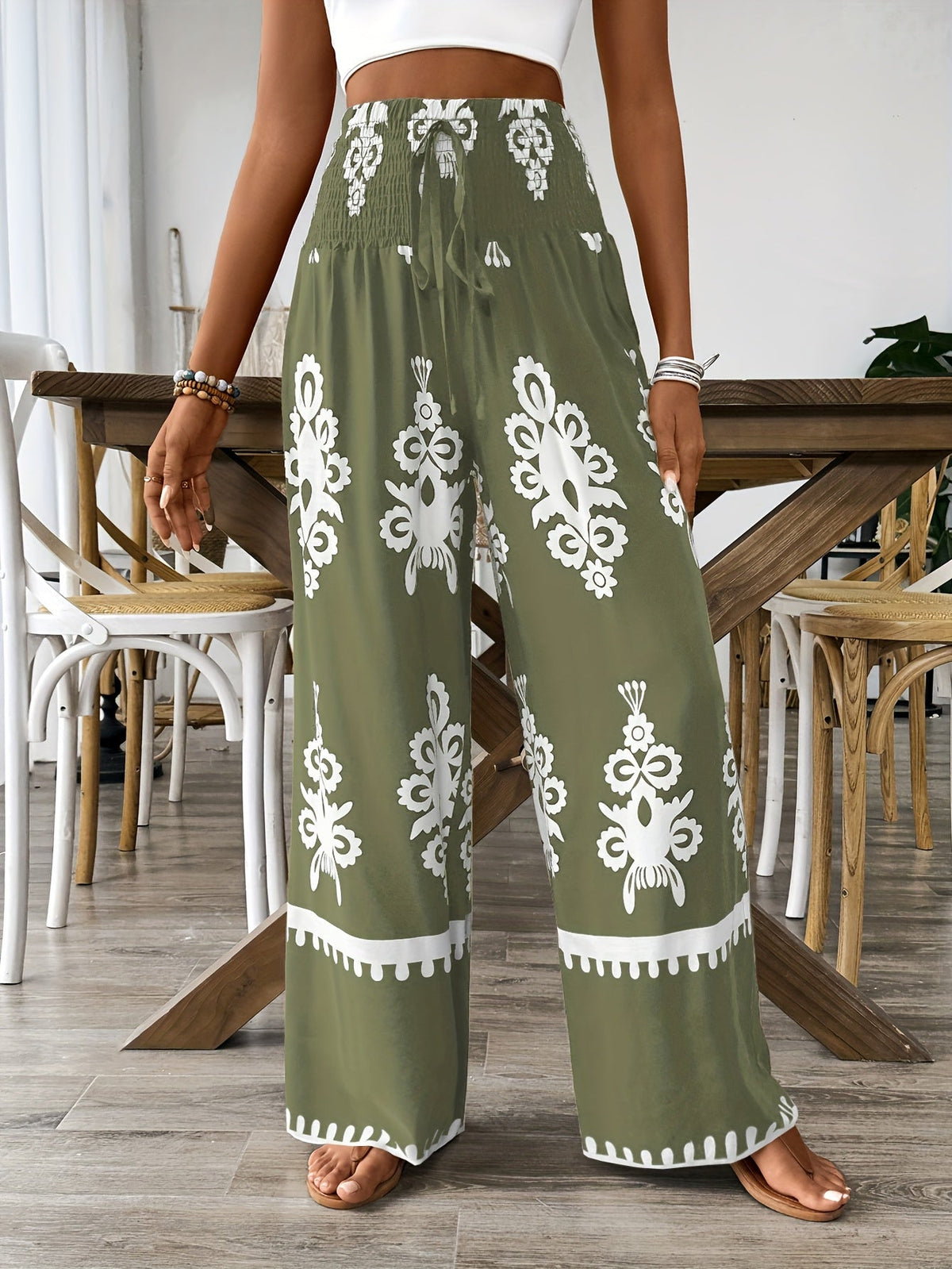 Elegant High-Waisted Chic Green Floral Print Wide-Leg Pants for Women