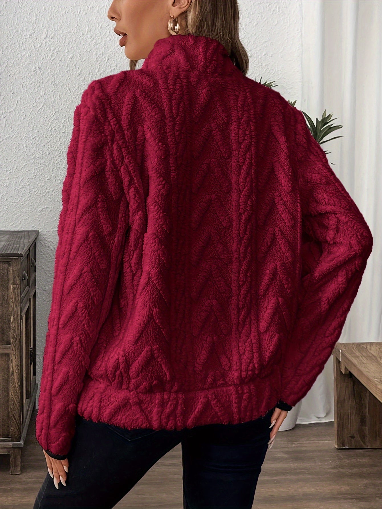 Women'S Fashion Fuzzy Sweatshirt, Solid Color, with Lapel Collar and Zipper Detail