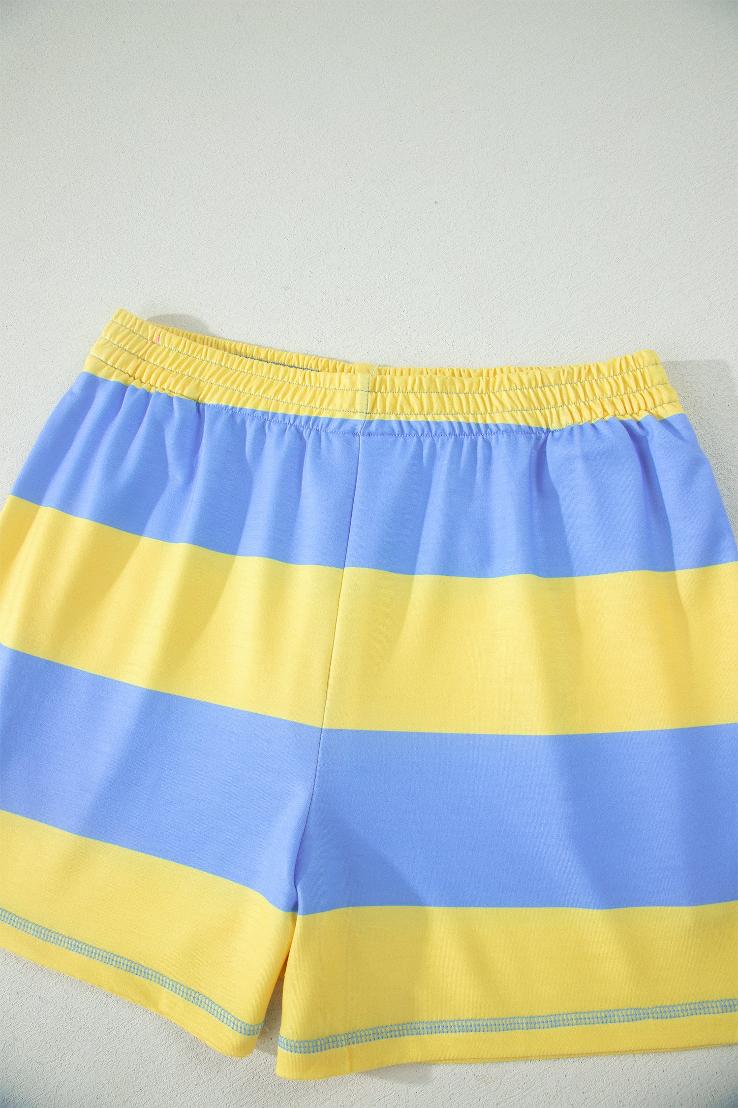 Yellow Stripe Half Zipper Placket Bracelet Sleeve Top Casual Shorts Set