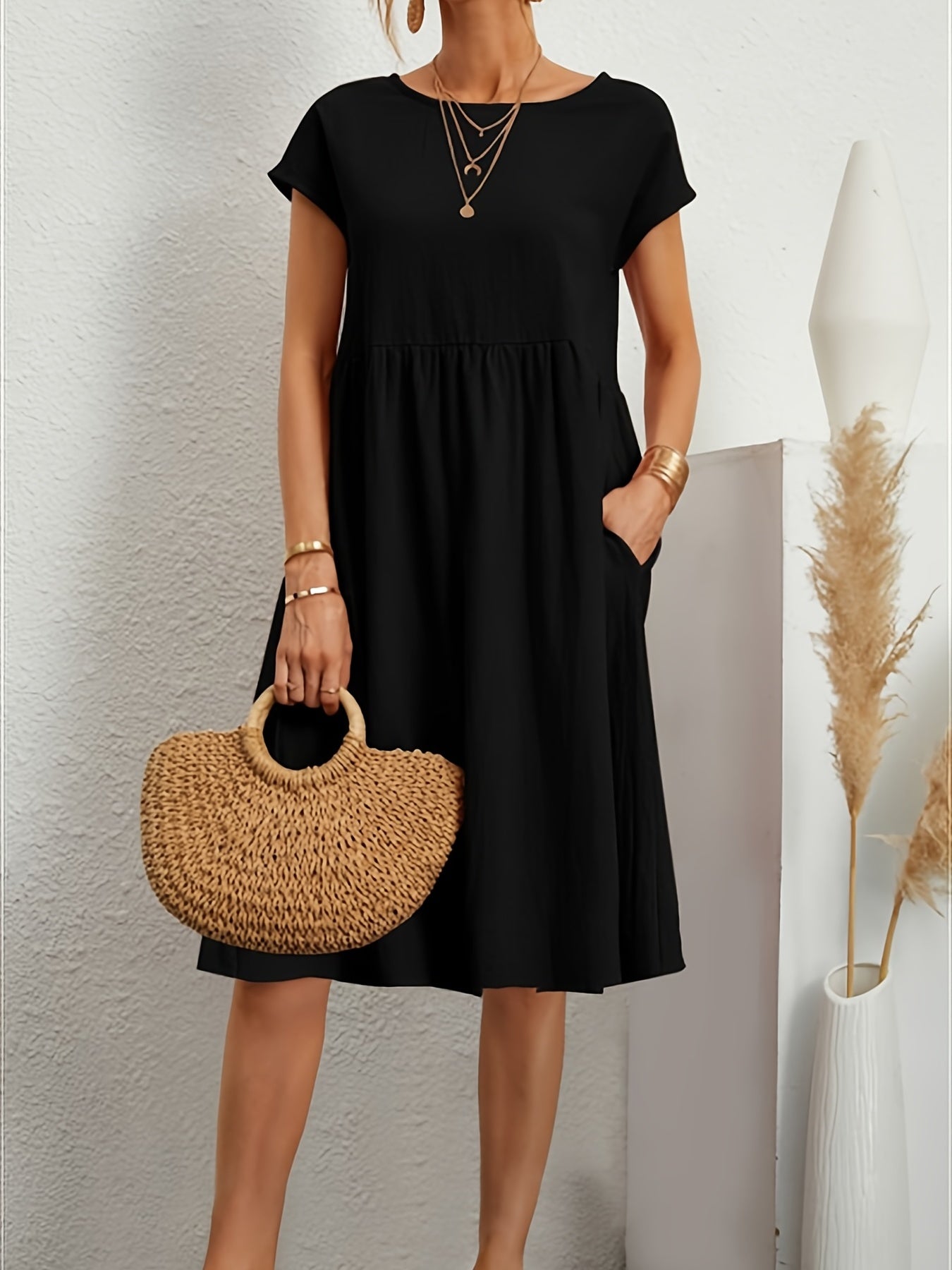 Solid Crew Neck Dress With Pocket, Casual Short Sleeve Midi Dress