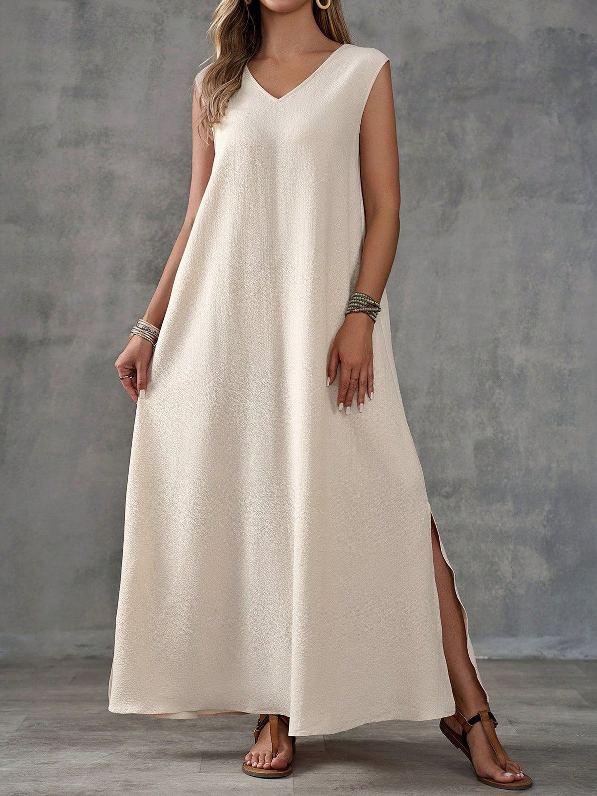 Textured Fabric Sleeveless V-Neck Slit Maxi Dress