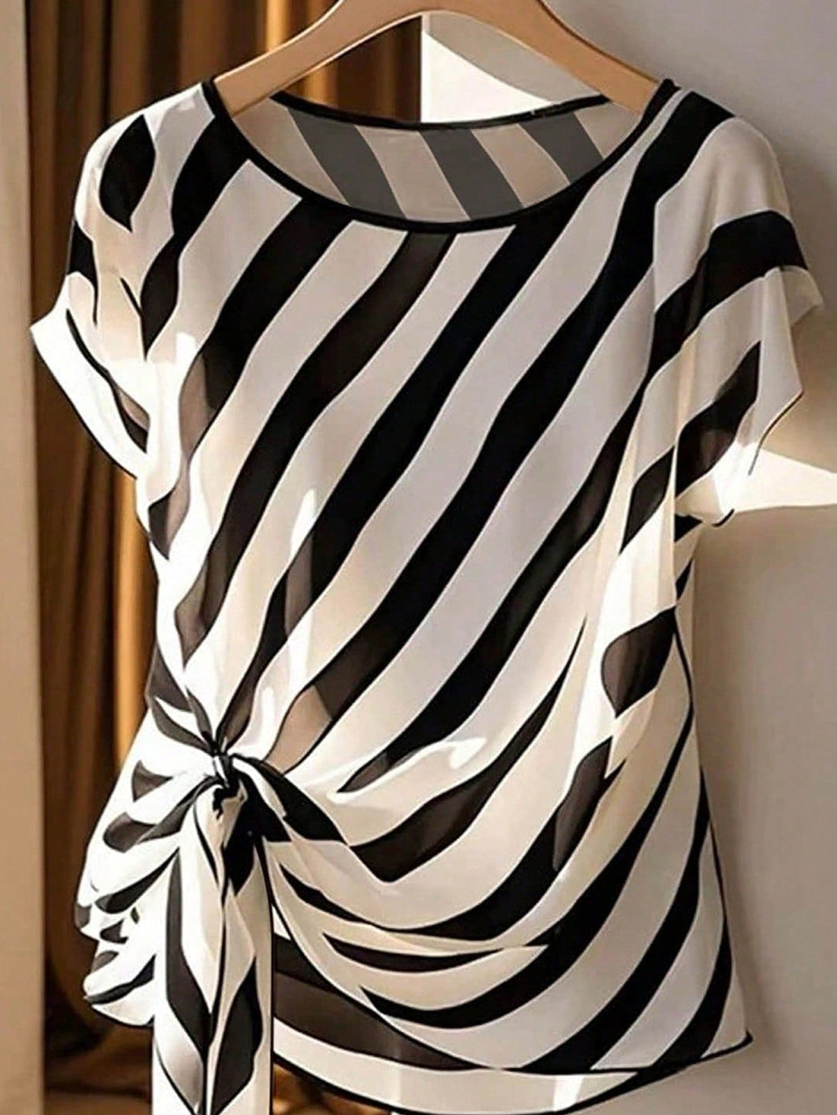 Franclia Casual Summer Holiday Round Neck Sleeveless Bowknot Hem Slit Women Shirt