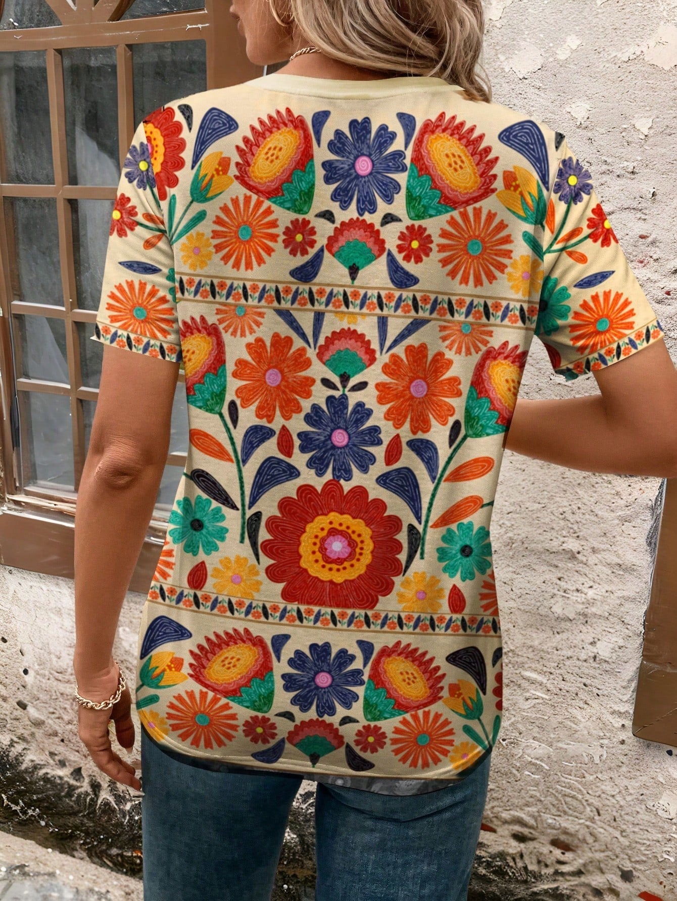 Casual Simplistic Floral Round Neck Loose Fit Women T-Shirt