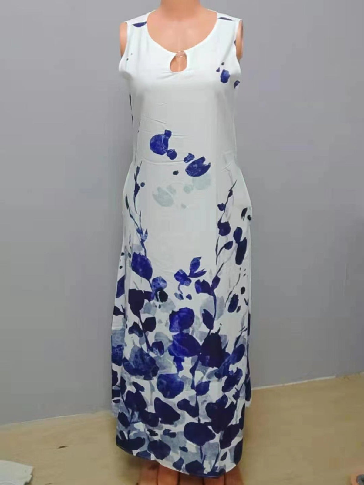 Casual Tank Dress, Colorblock Floral Print Cut Out Round Neck Medium Stretch Maxi Tank Dress