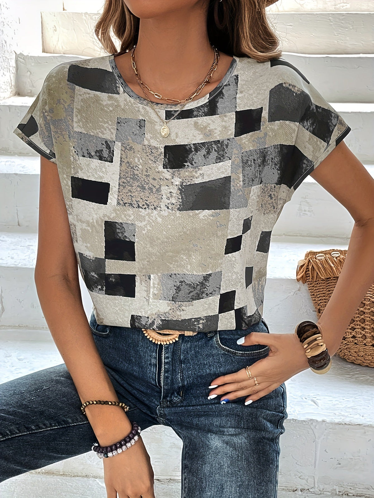 Graphic Print Crew Neck T-shirt, Short Sleeve Aztec Print Tops