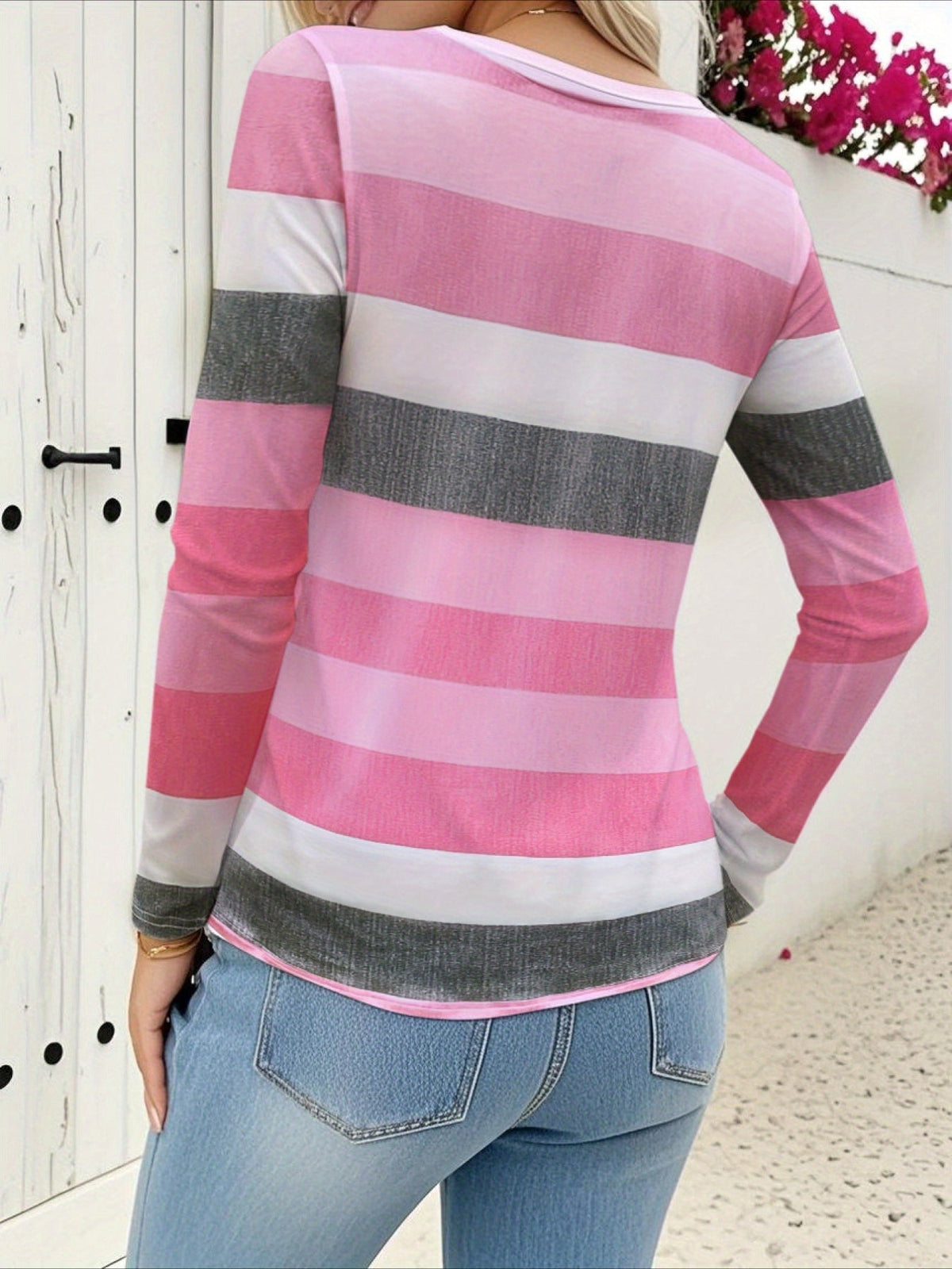 Elegant Striped Long Sleeve Button-Up White Checkered Pattern Round Neck Checkered Pattern T-shirt