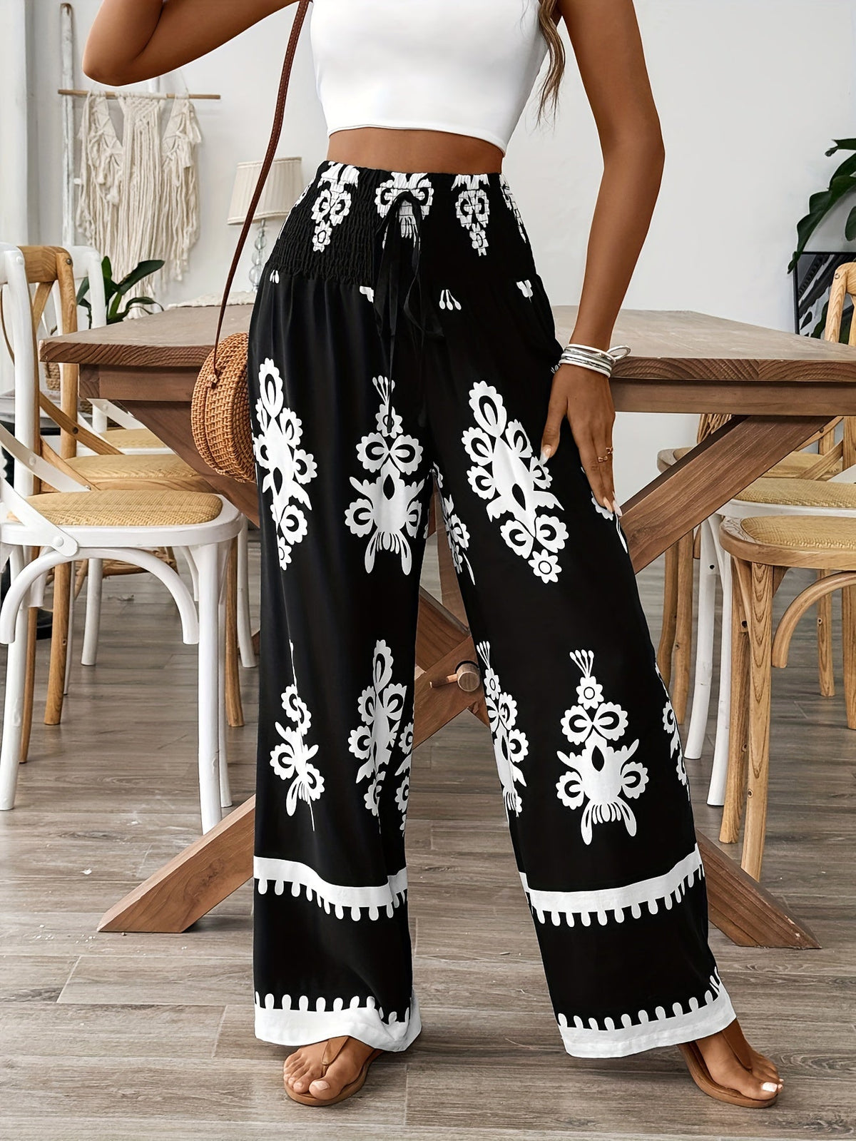Elegant High-Waisted Chic Green Floral Print Wide-Leg Pants for Women