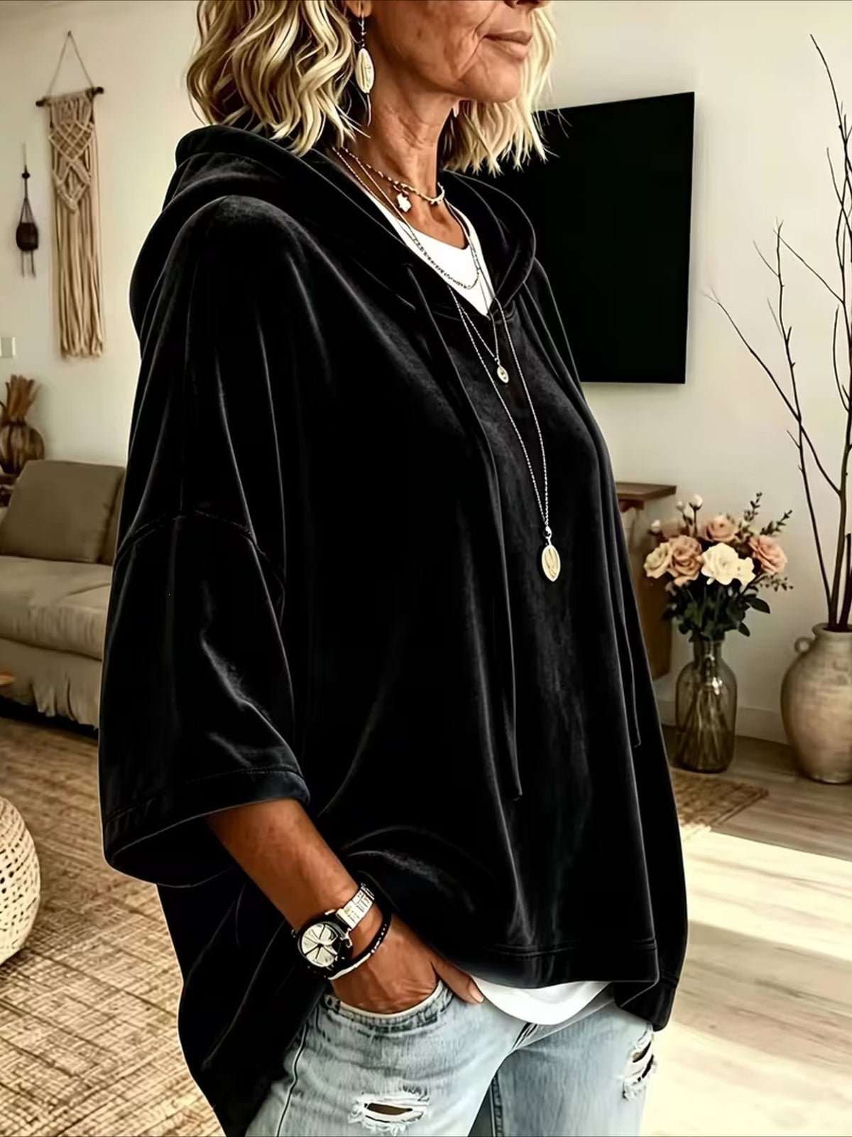 Loose Fit Velvet Hoodie with Three-Quarter Batwing Sleeves
