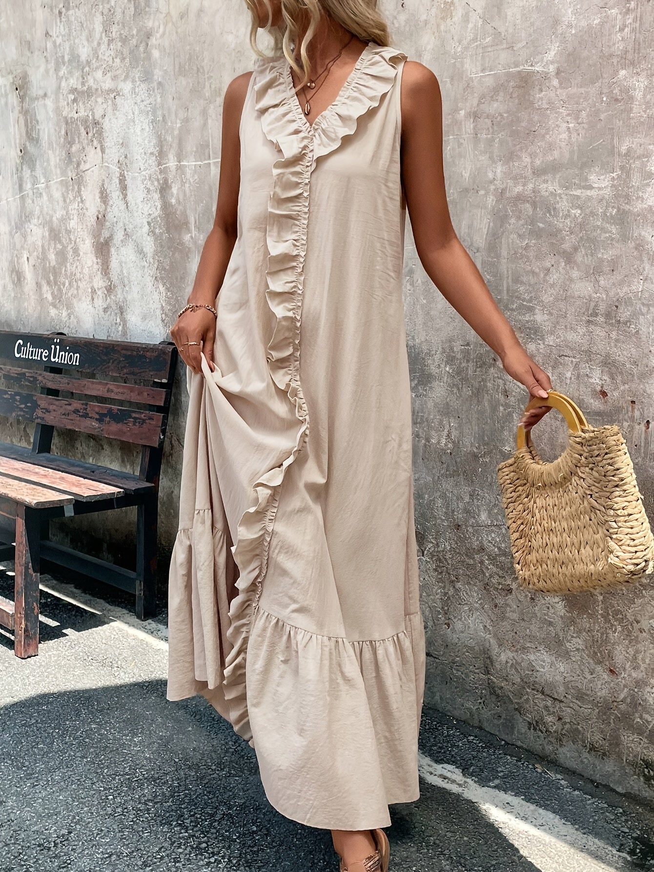 Sleeveless V-Neck Women's Elegant Green Ruffle Hem Midi Dress