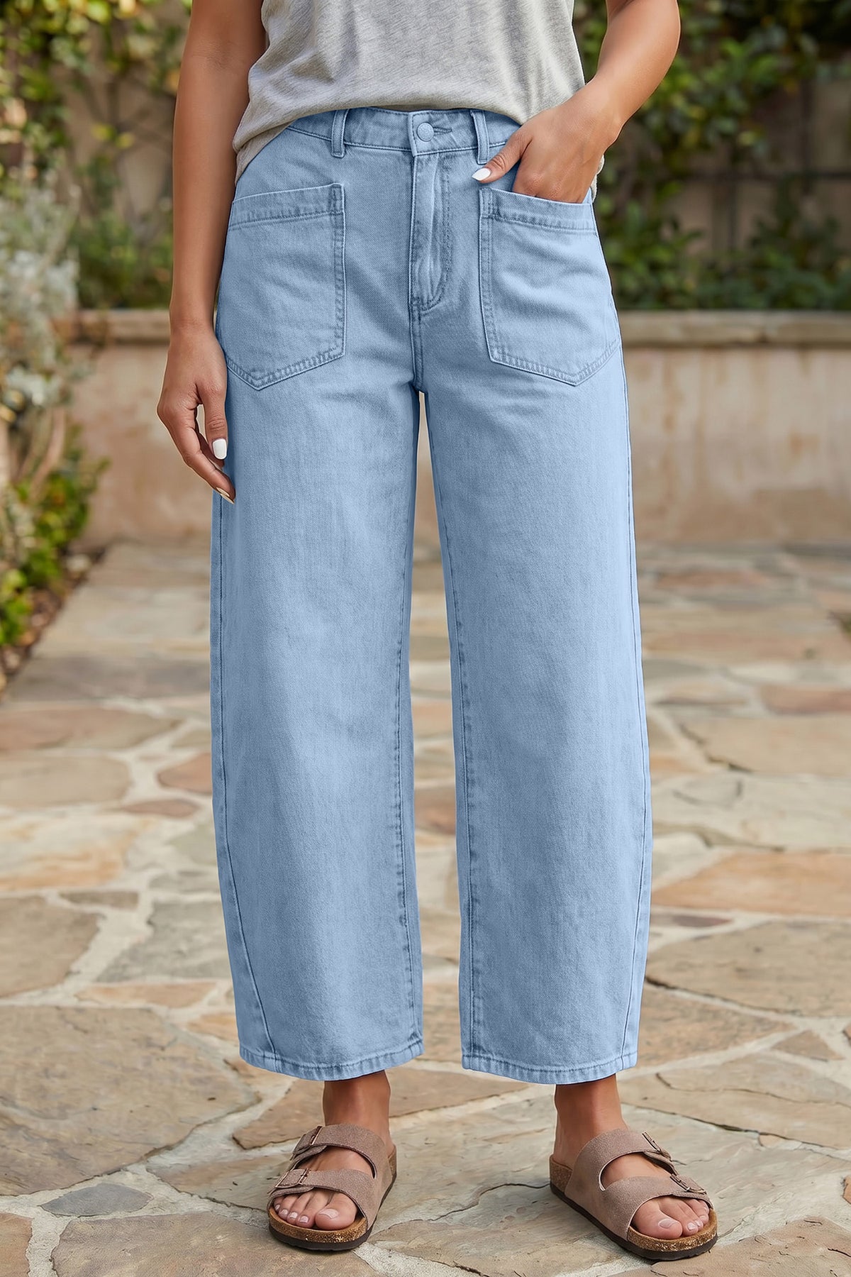 Beau Blue Solid Color Square Patch Pocket Ankle-length Barrel Jeans