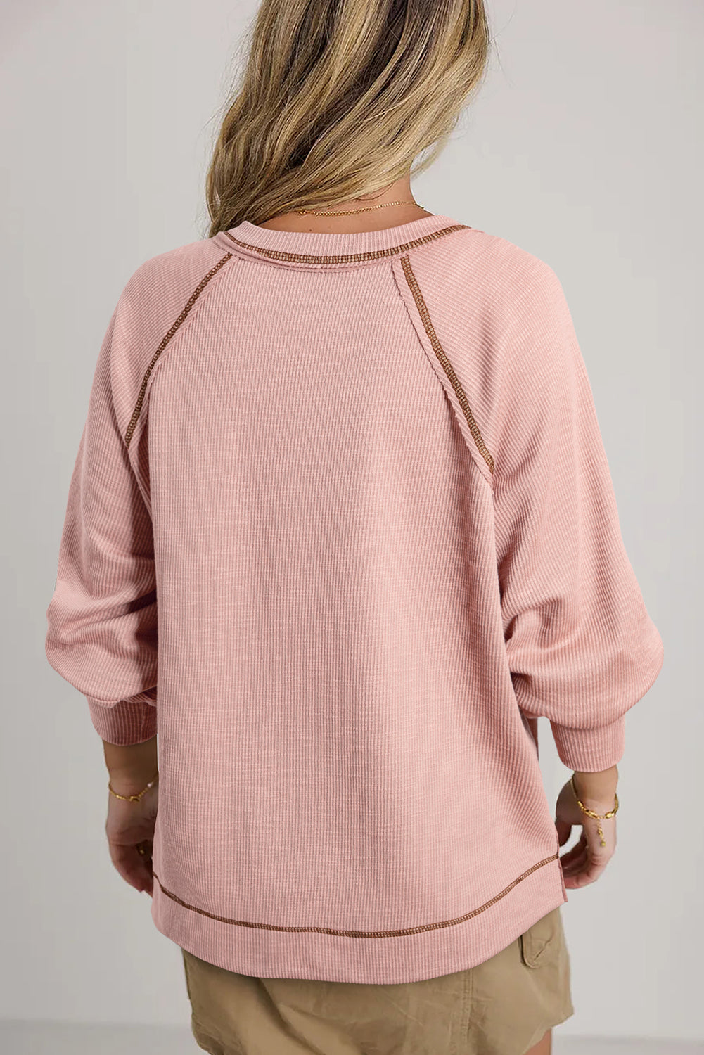 Delicacy Exposed Seam Textured Knit V Neck Pullover Top