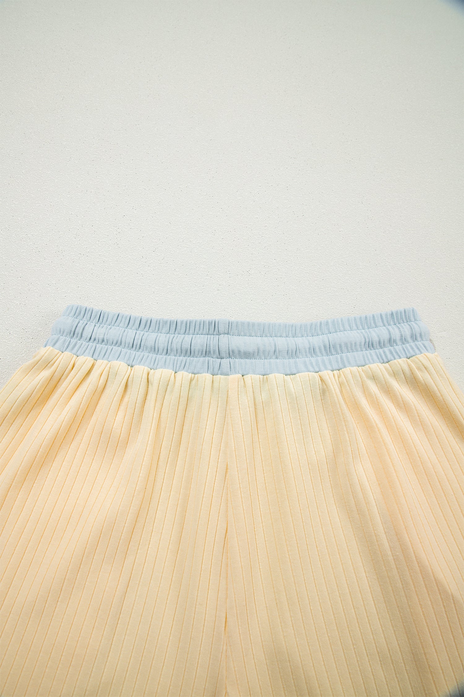 Yellow Cream Soft Ribbed Color Block Trim Casual Short Set