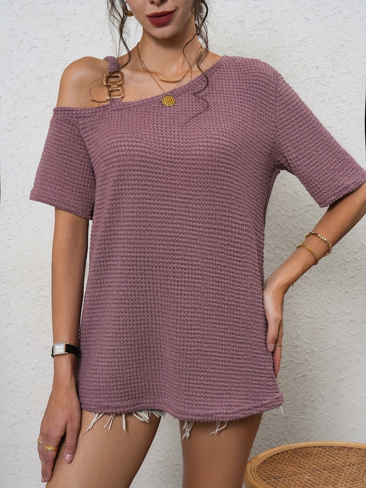 Women's Asymmetrical Waffle Blouse with Slanted Chain Shoulder and Short Sleeves