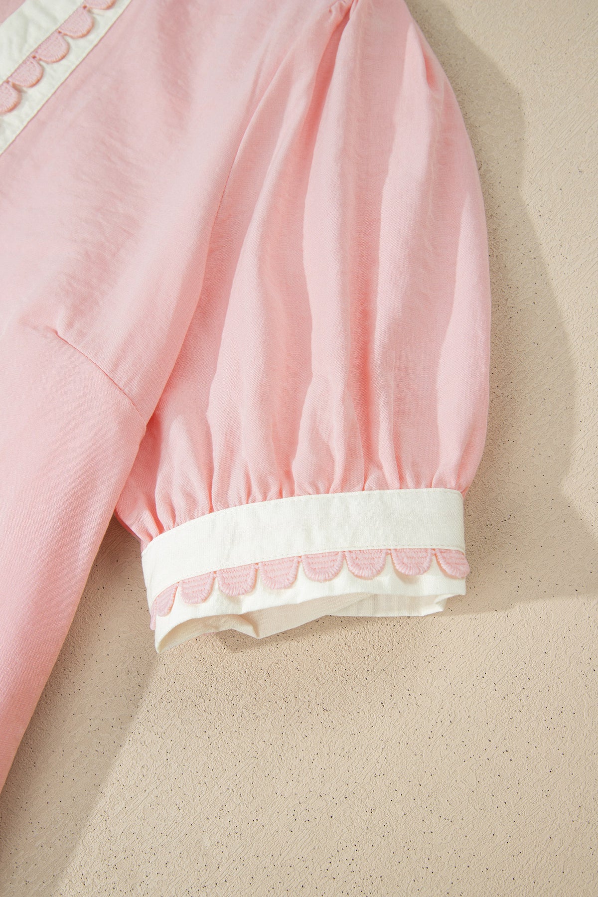 Light Pink Scallop Color Block Trim Puff Sleeve Mini Dress