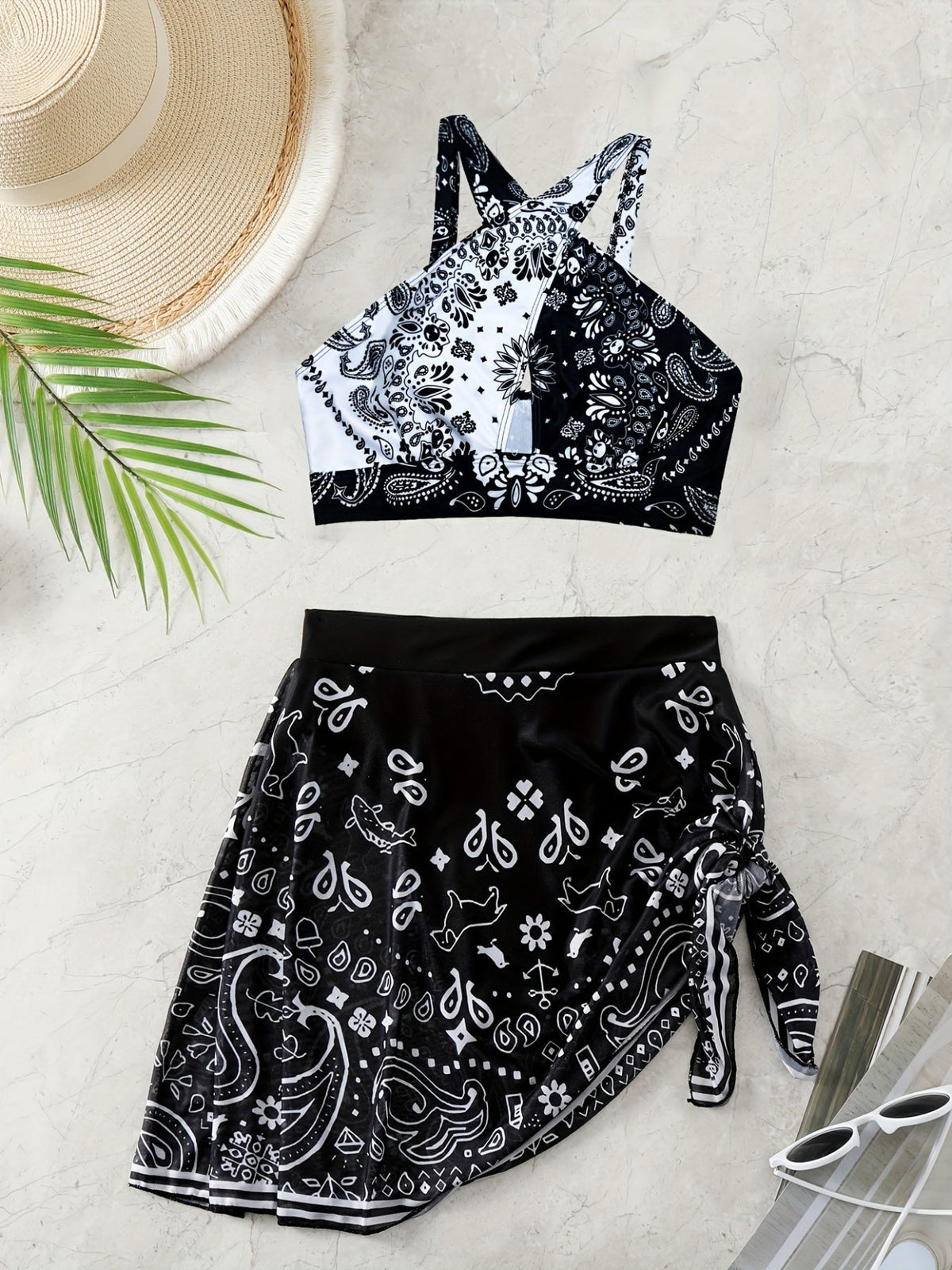 Black & White Paisley Floral Print Knot 2 Piece Set Bikini, Ring Hollow Out Stretchy Cross Top & Skorts Swimsuits