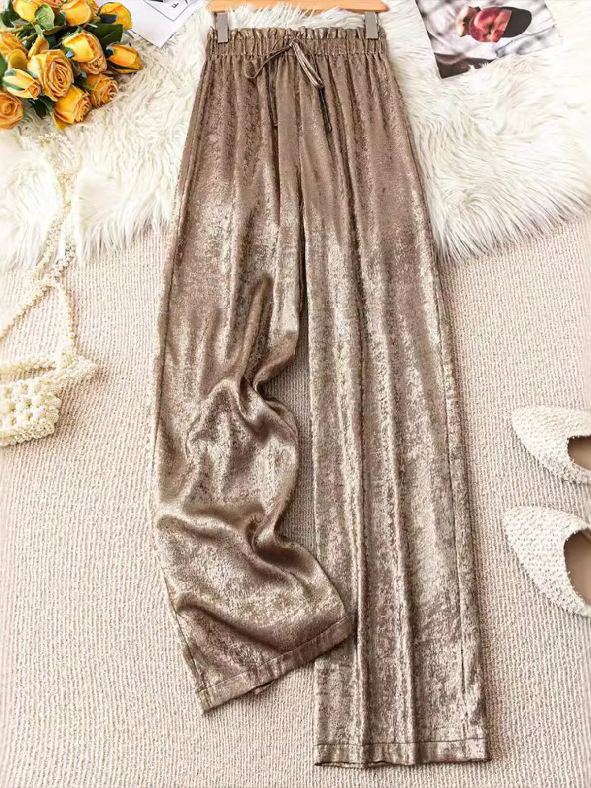 Women's Elegant Golden Velvet Wide Leg Pants, Solid Color, Long Length, Casual Loose Fit