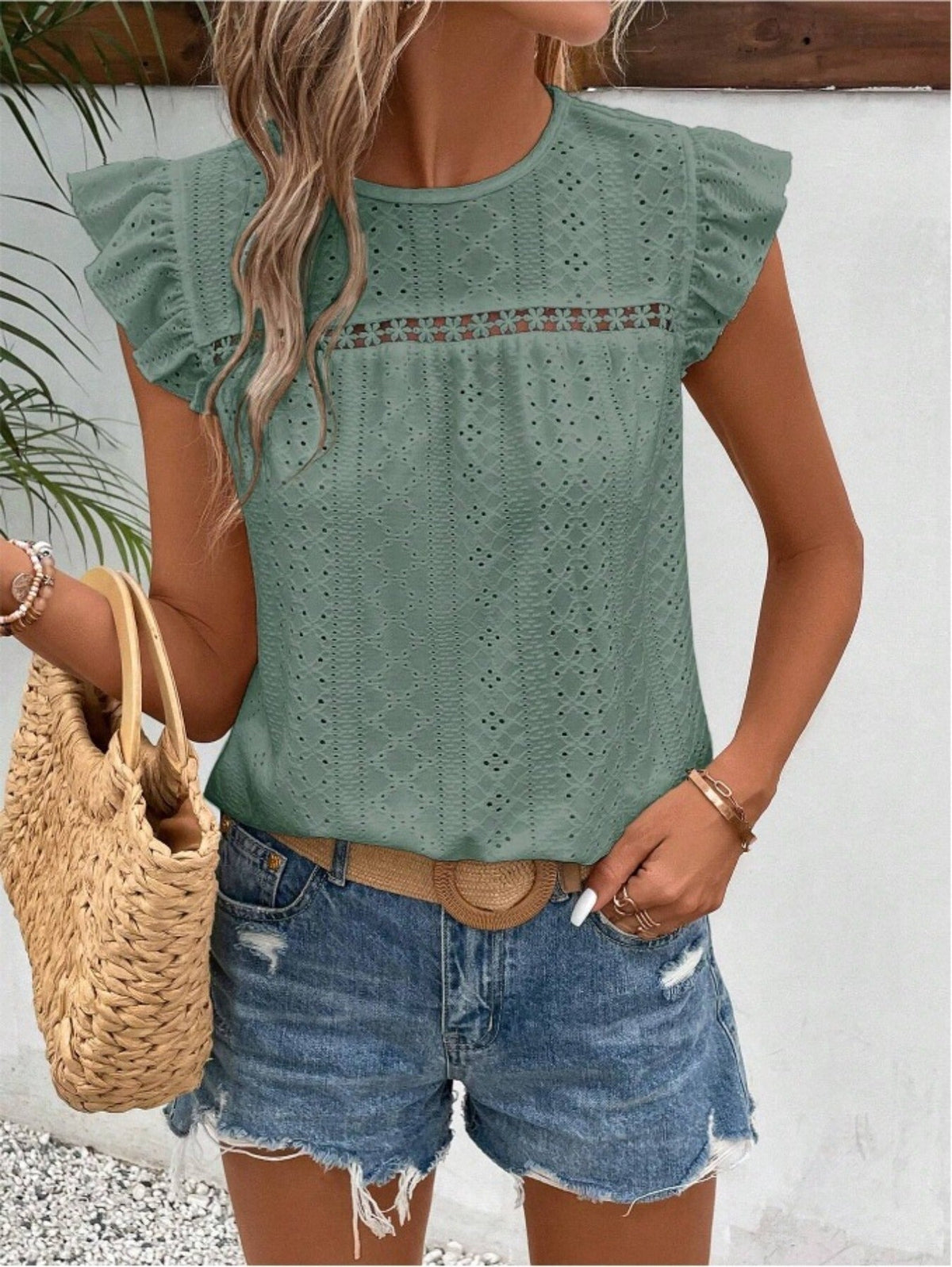 Solid Eyelet Ruffle Trim T-Shirt, Vintage Crew Neck T-Shirt