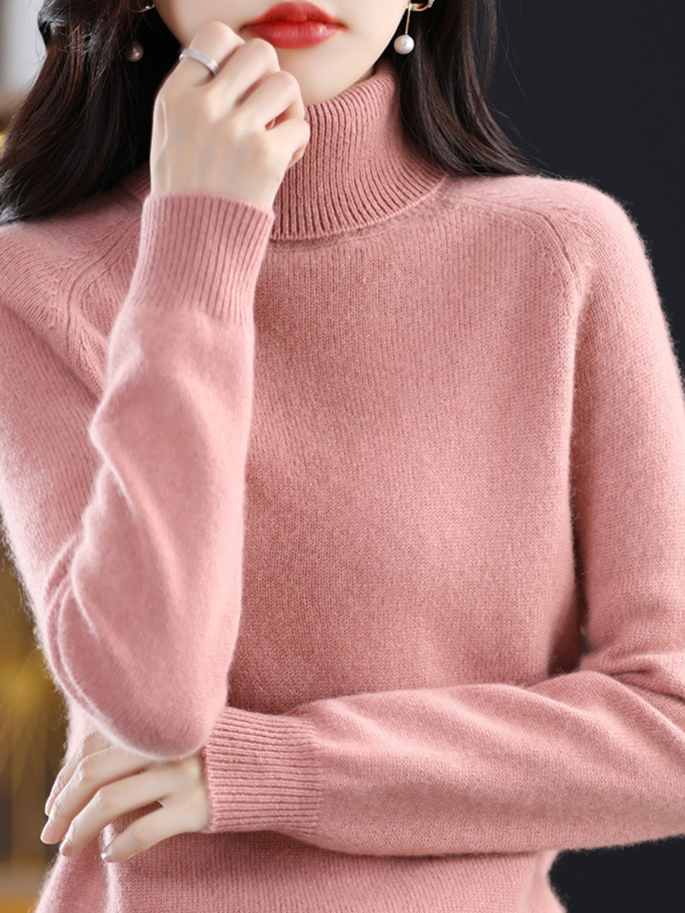 Cozy Solid Turtle Neck Sweater - Elegant Long Raglan Sleeve, Soft, Warm, and Comfortable