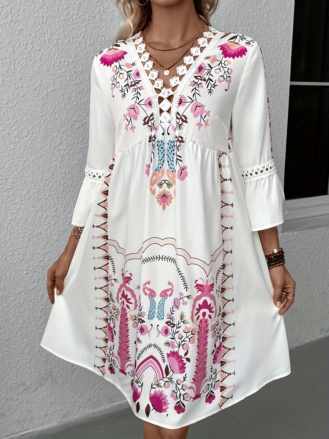 Tribal Print Contrast Lace Smock Dress, Vacation Flared Sleeve V-neck Loose Dress