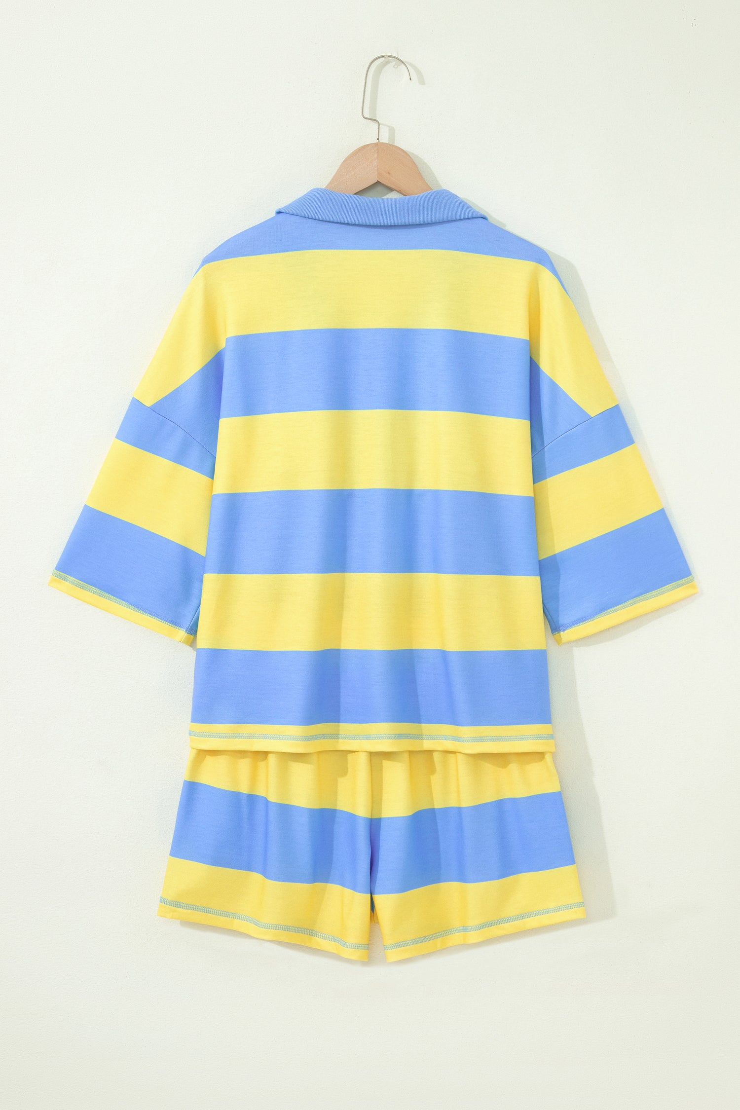 Yellow Stripe Half Zipper Placket Bracelet Sleeve Top Casual Shorts Set