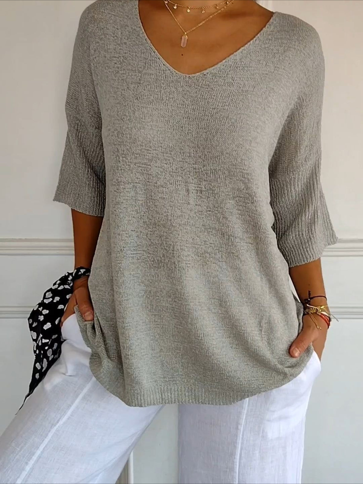 Lightweight Soft Casual 3/4 Sleeves V-Neck Sweater