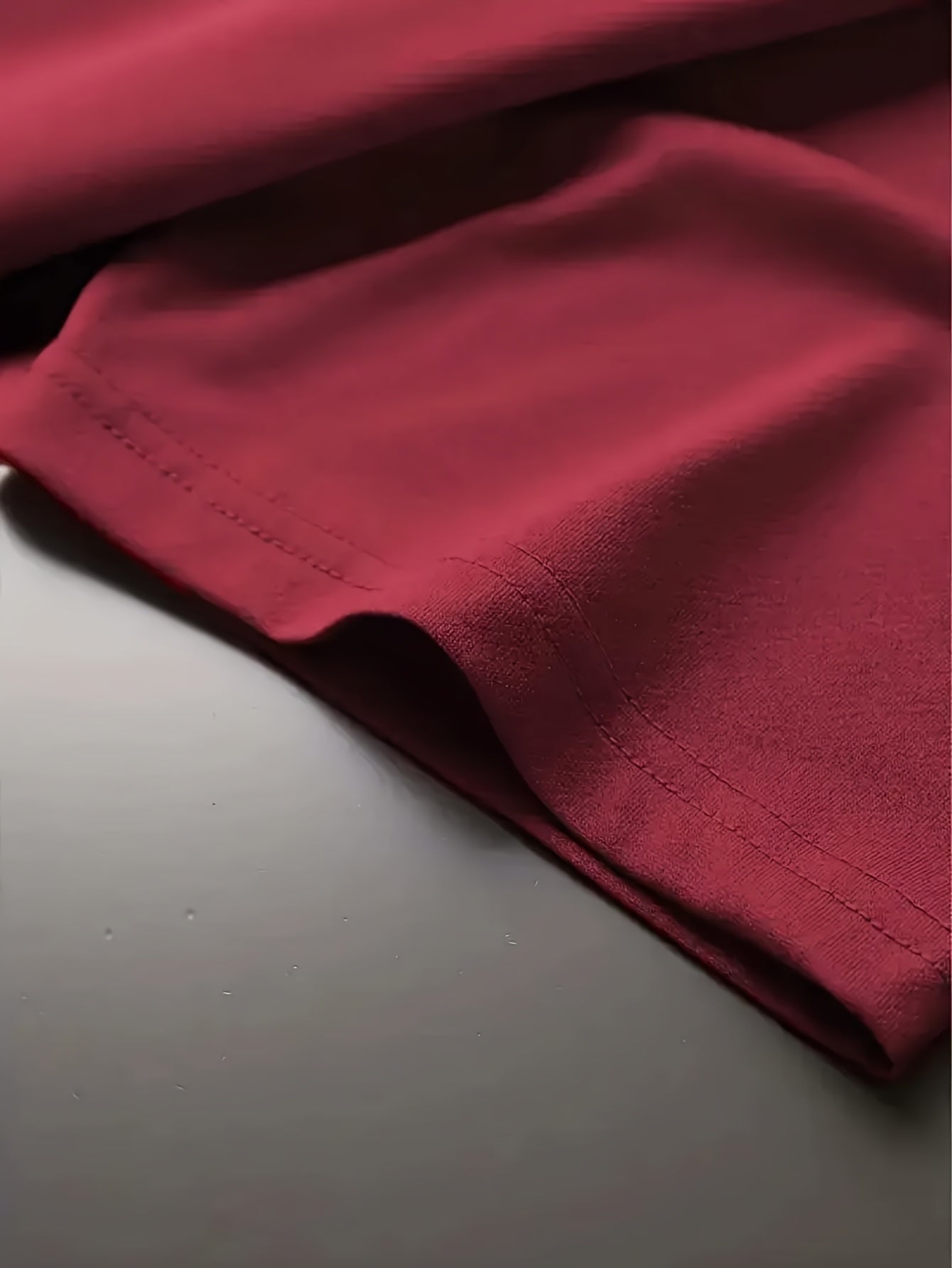 Comfortable And Relaxed Round Neck Short Sleeve Suitable T-Shirt