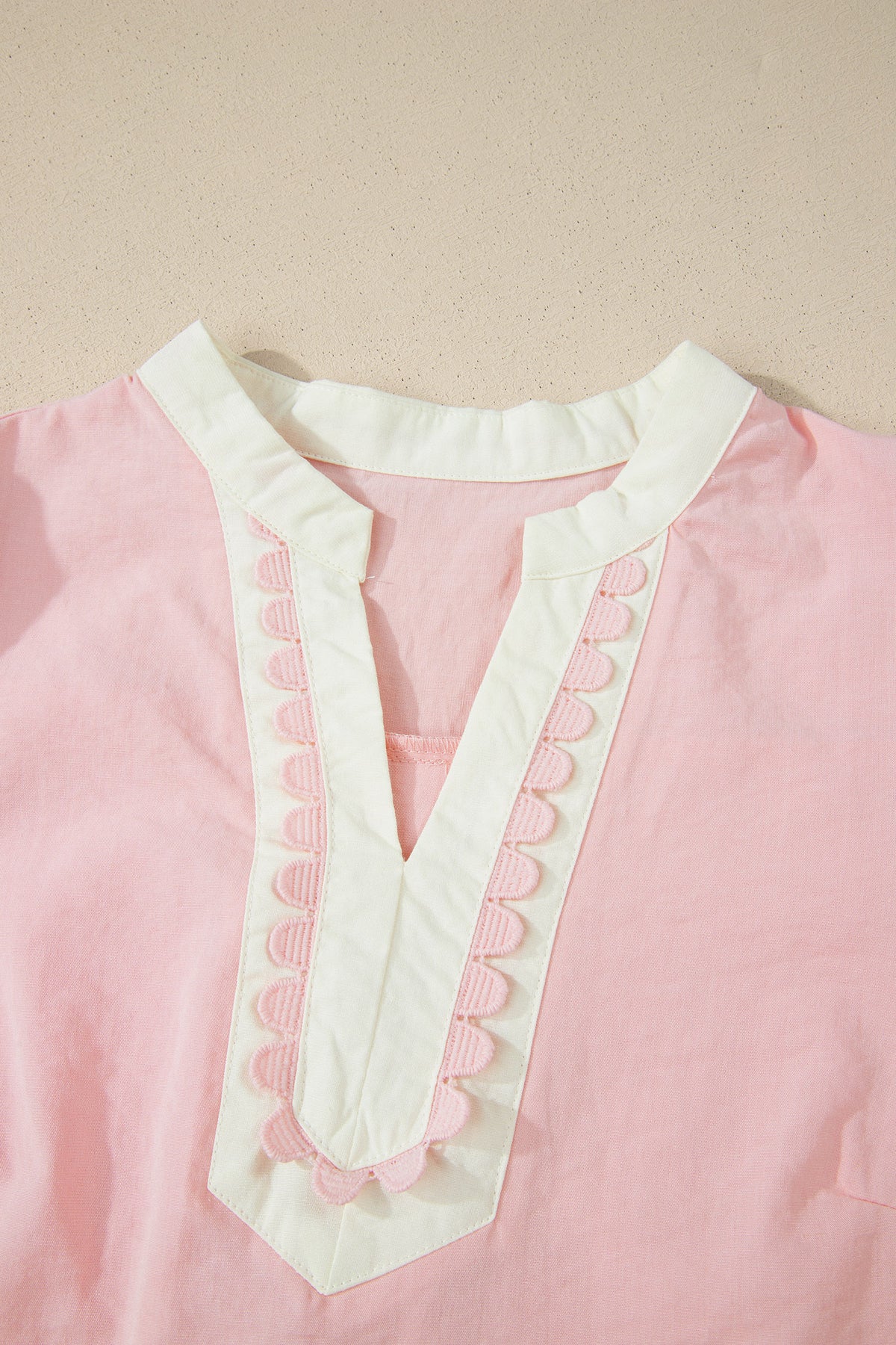 Light Pink Scallop Color Block Trim Puff Sleeve Mini Dress