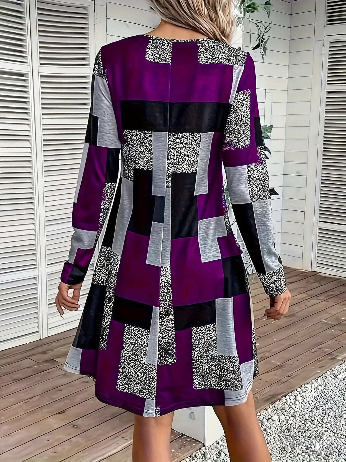 Women's Casual Crew Neck Long Sleeve Geometric Print Dress