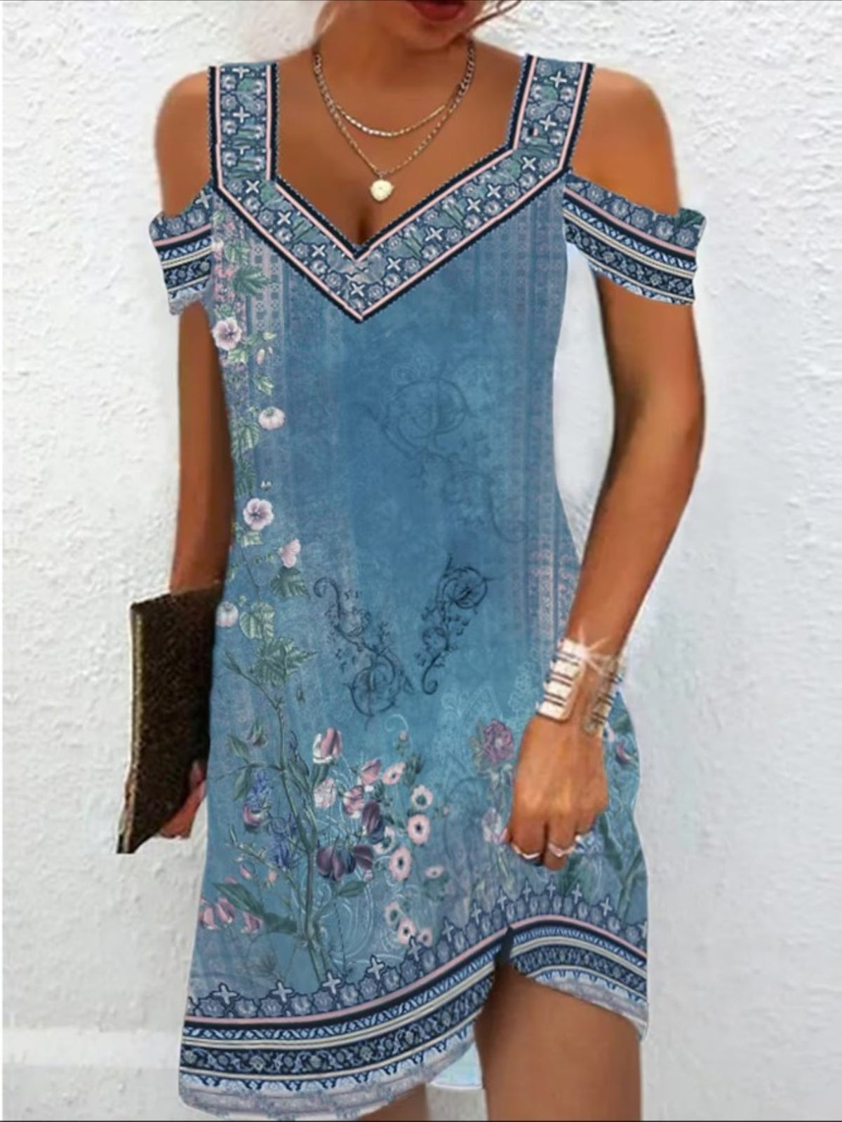 Chic Blossom Cold-Shoulder Dress, Effortless V-Neck Fit, Short Sleeves, Perfect for Casual Outings