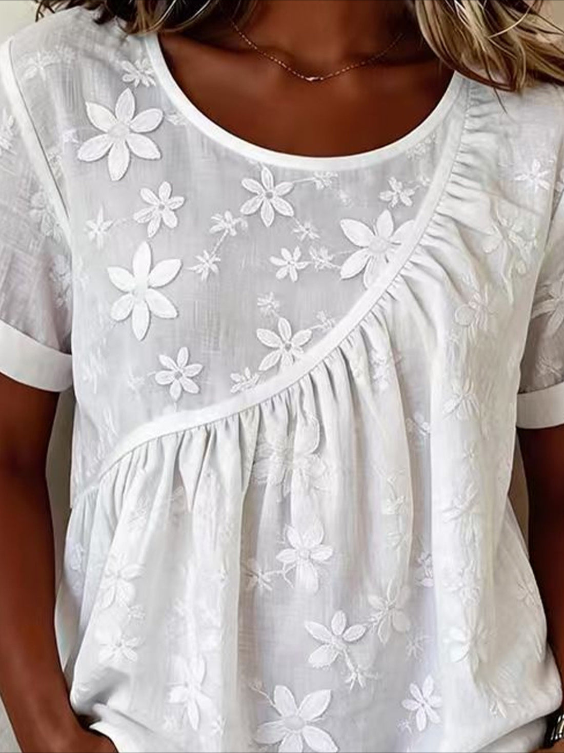 Round Neck Short Sleeve Embroidery Floral Summer Casual Top