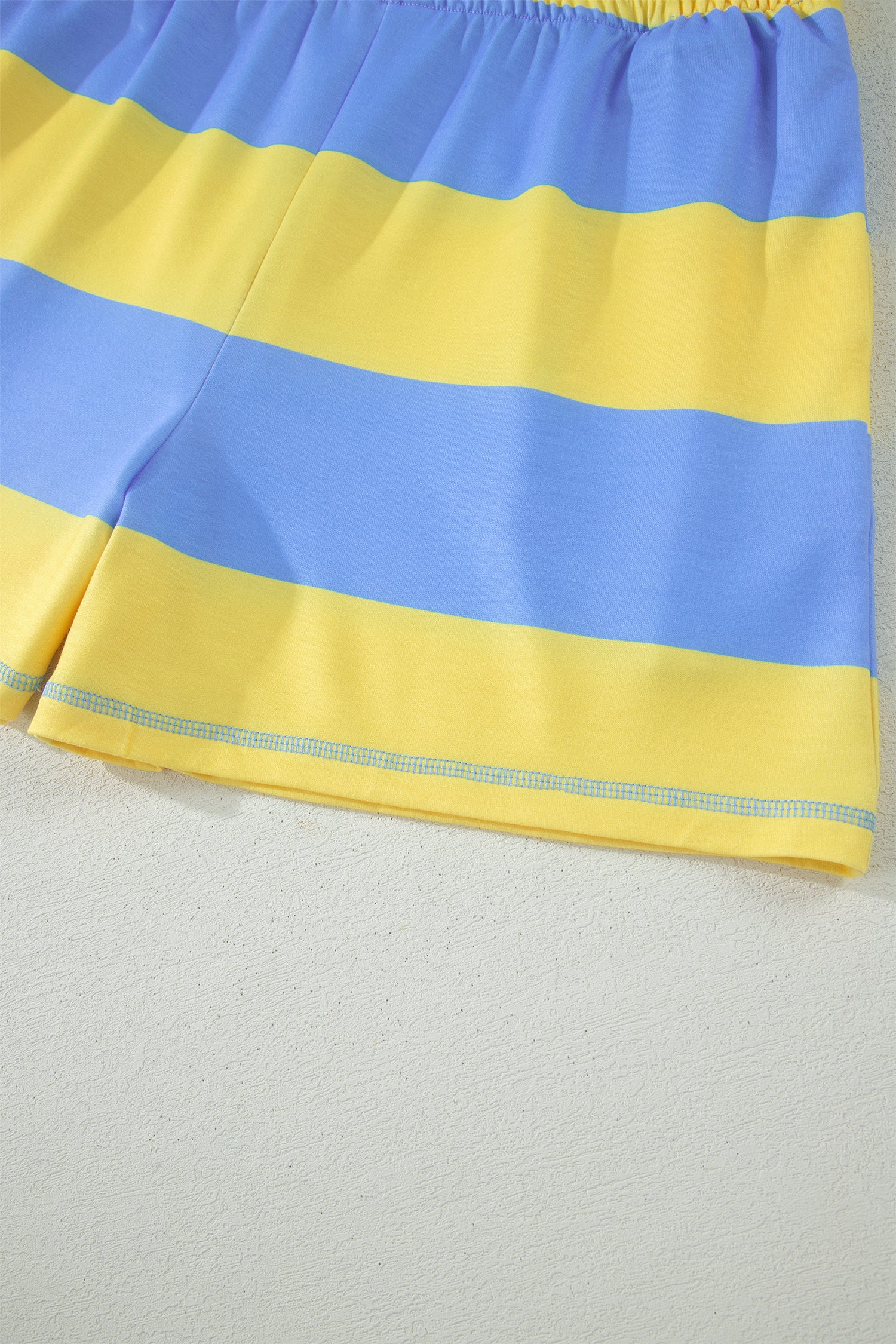 Yellow Stripe Half Zipper Placket Bracelet Sleeve Top Casual Shorts Set
