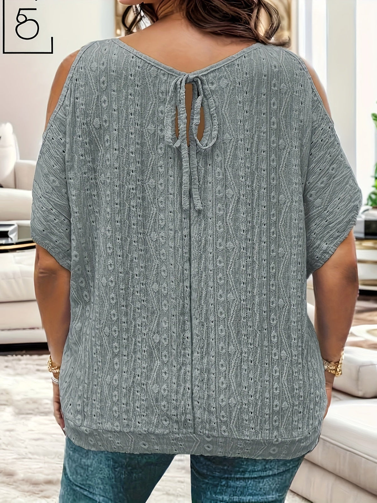 Plus Size Cold Shoulder Top, Casual Crew Neck Short Sleeve Top