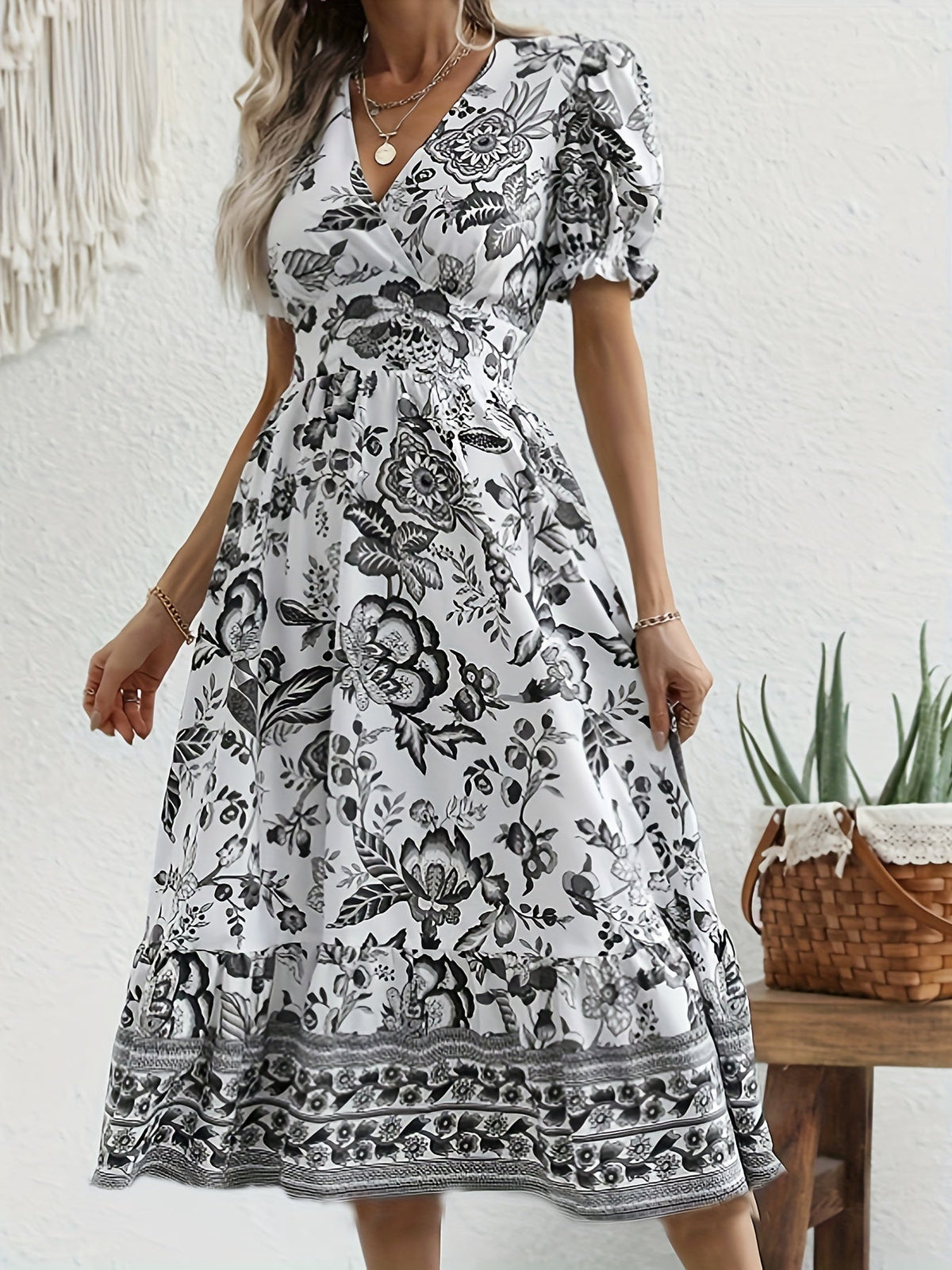 Floral Print V Neck Dress, Elegant Short Sleeve Dress
