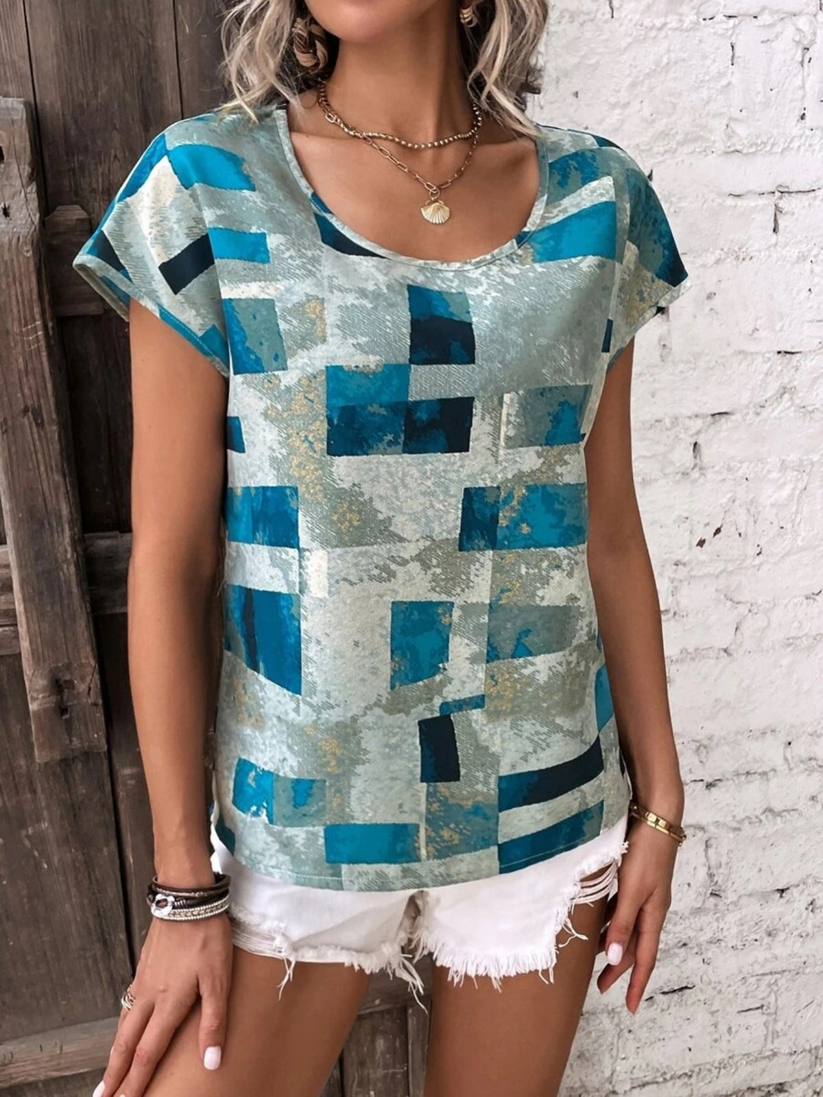 Graphic Print Crew Neck T-shirt, Short Sleeve Aztec Print Tops