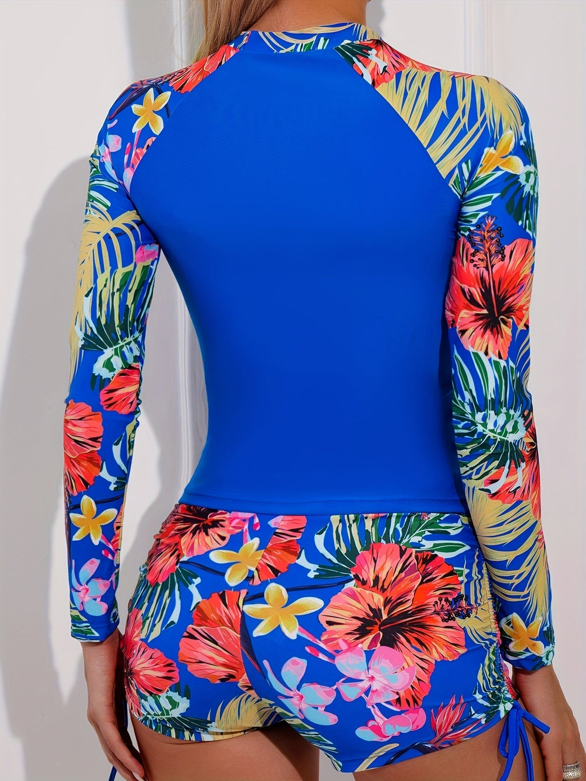 Blue Floral Print Drawstring Swimsuit, Long Sleeve Tropical Print High Strech 2 Piece Bathing Suit For Beach Surfing, Stylish & Comfy