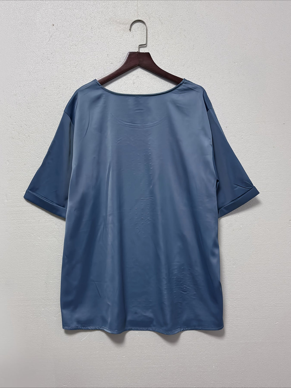 Elegant Solid Color Casual Loose Fit Crew Neck Shirt