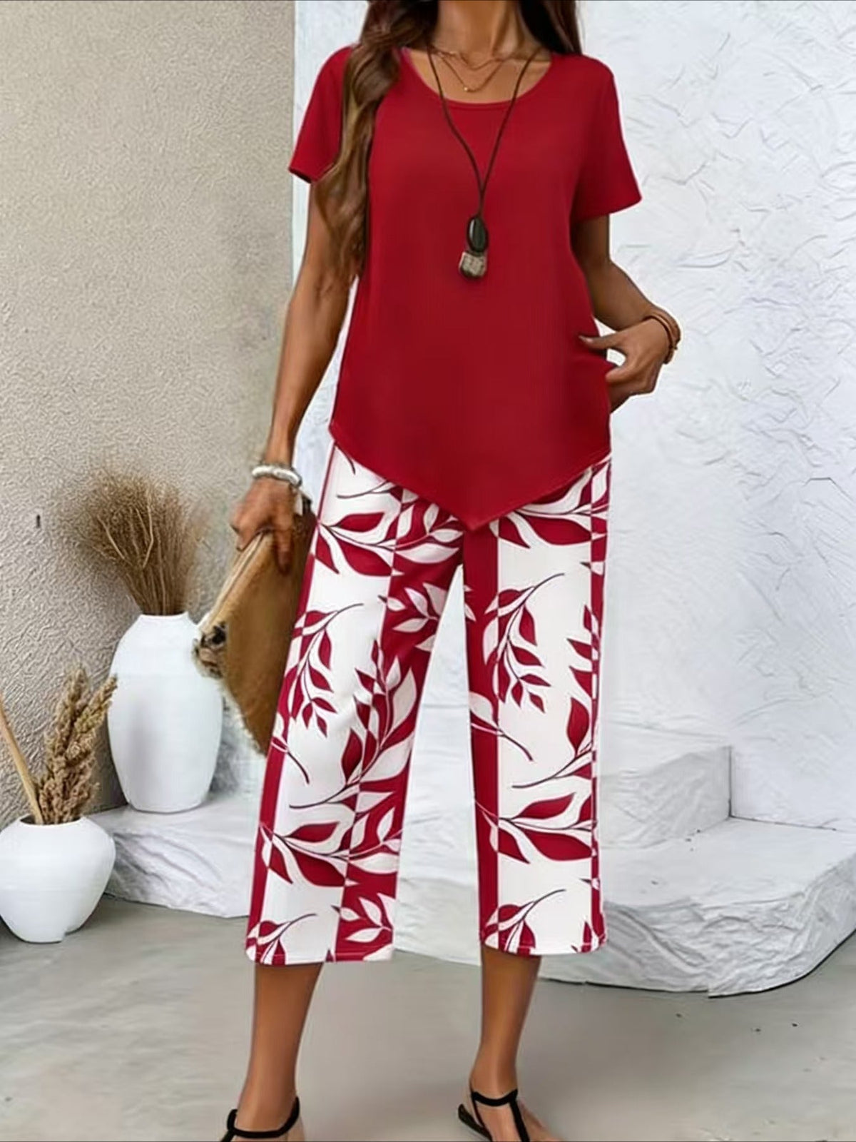 Solid Round Neck Short Sleeve Top With Floral Printing Pants Casual Two-Piece Set