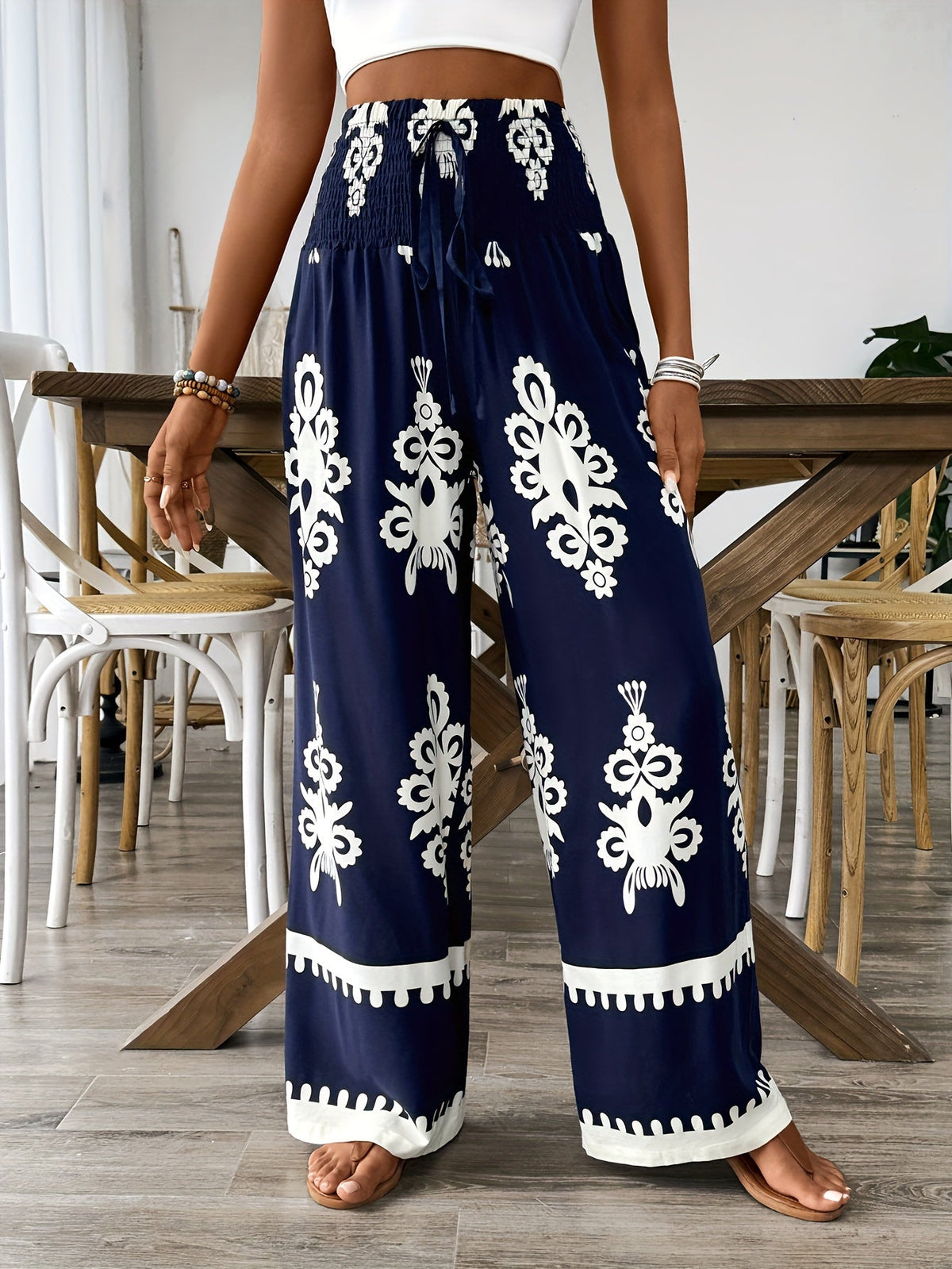 Elegant High-Waisted Chic Green Floral Print Wide-Leg Pants for Women