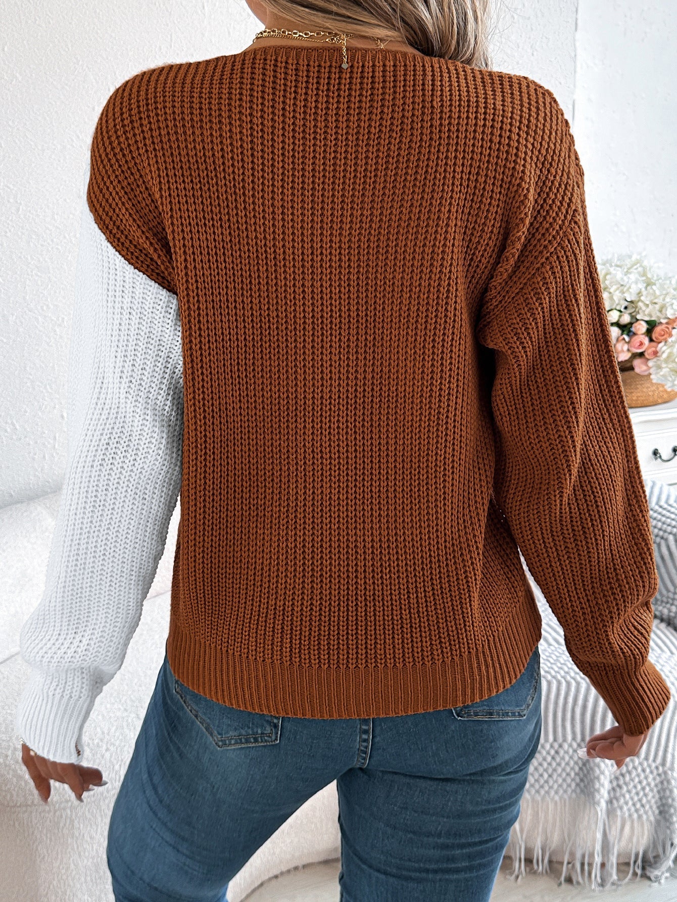 Women's Fall/Winter Color Block V-Neck Pullover Sweater with Fake Buttons