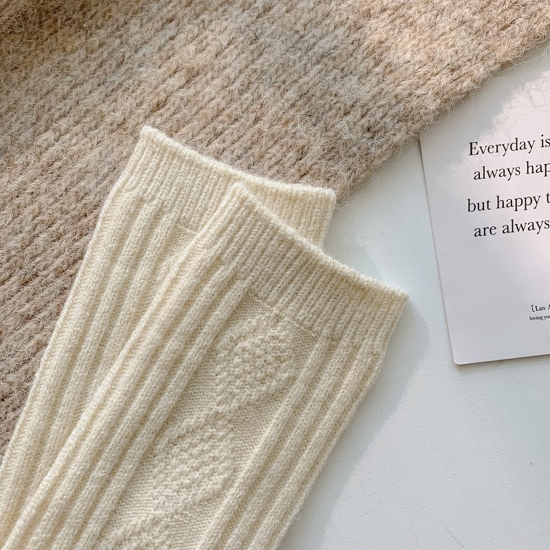 2/6 Pairs Thick & Warm Cream Color Socks, Retro Art Pattern Mid Tube Socks