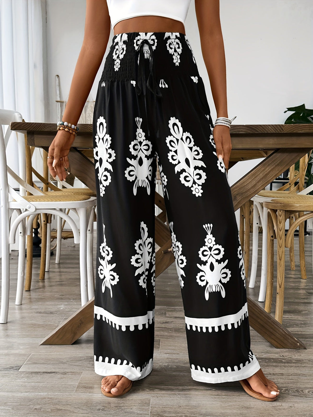 Elegant High-Waisted Chic Green Floral Print Wide-Leg Pants for Women