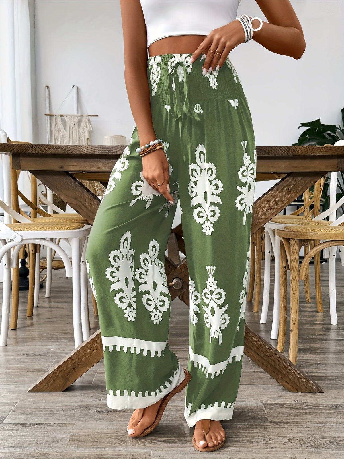 Elegant High-Waisted Chic Green Floral Print Wide-Leg Pants for Women