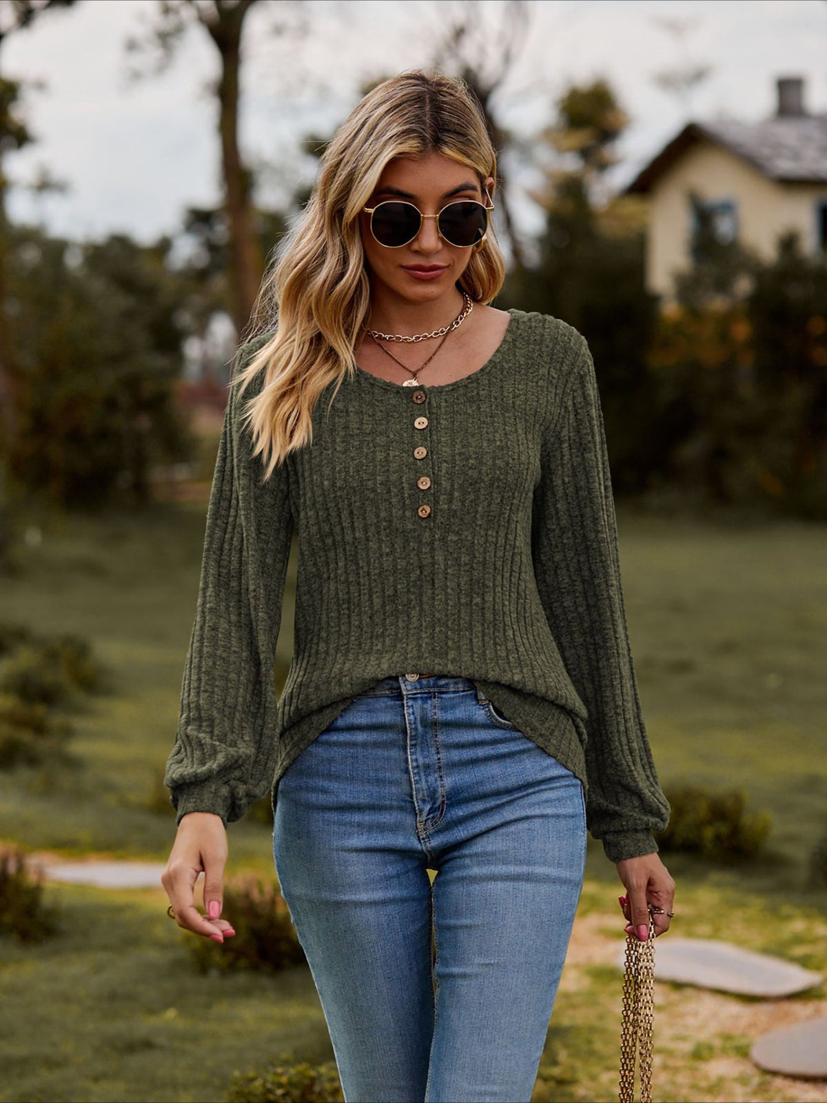 Chic Ribbed Crew-Neck T-Shirt with Button Detail - Comfortable Long Sleeve Casual Top