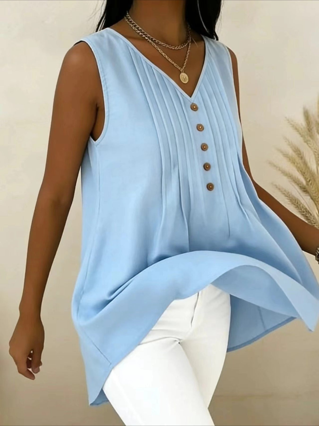 Elegant V Neck Sleeveless Button Summer Vacation Casual Tank Top