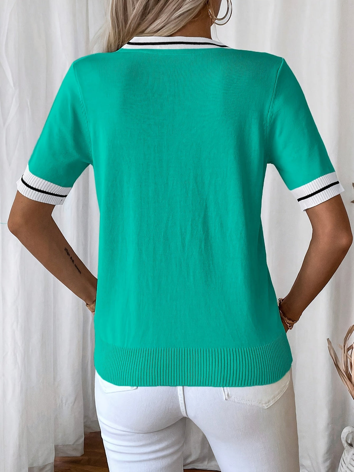 Color Block V-Neck Knit Elegant Short Sleeve Top