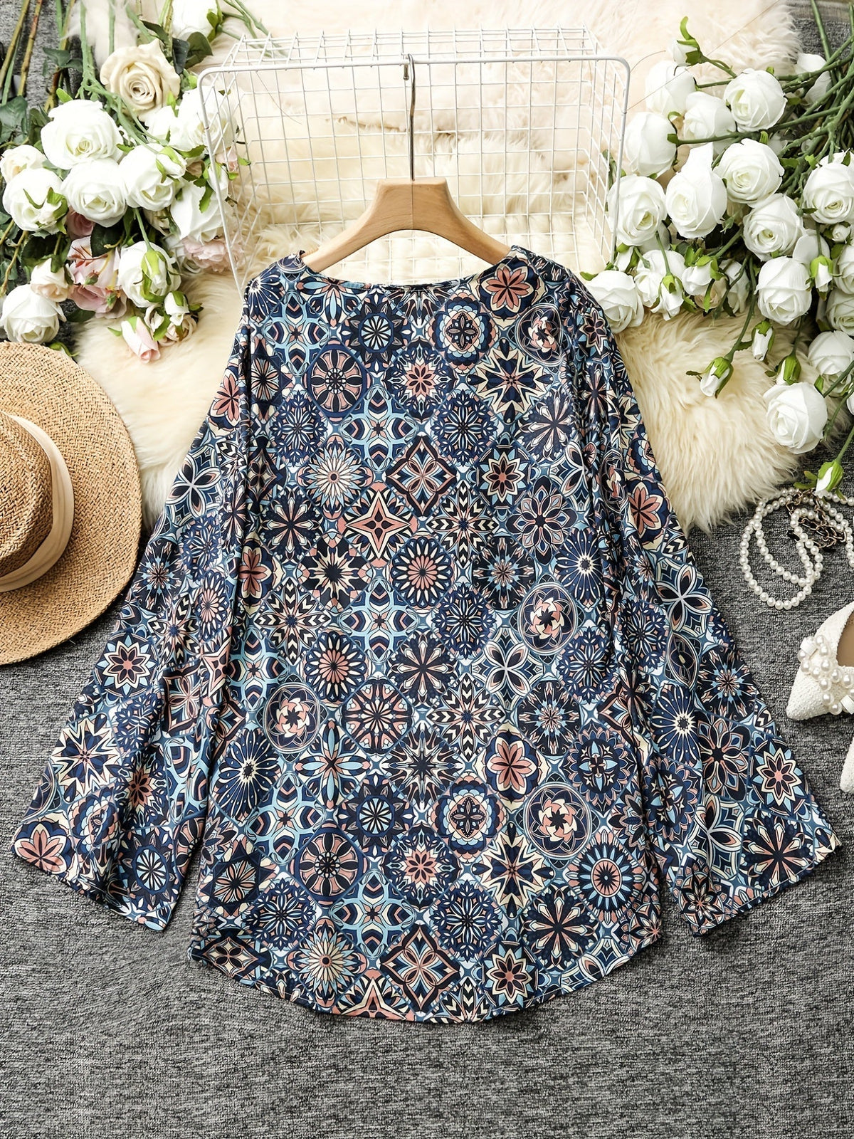 Women's Tile Print Long Sleeve Notched Neck Loose Fit T-shirt