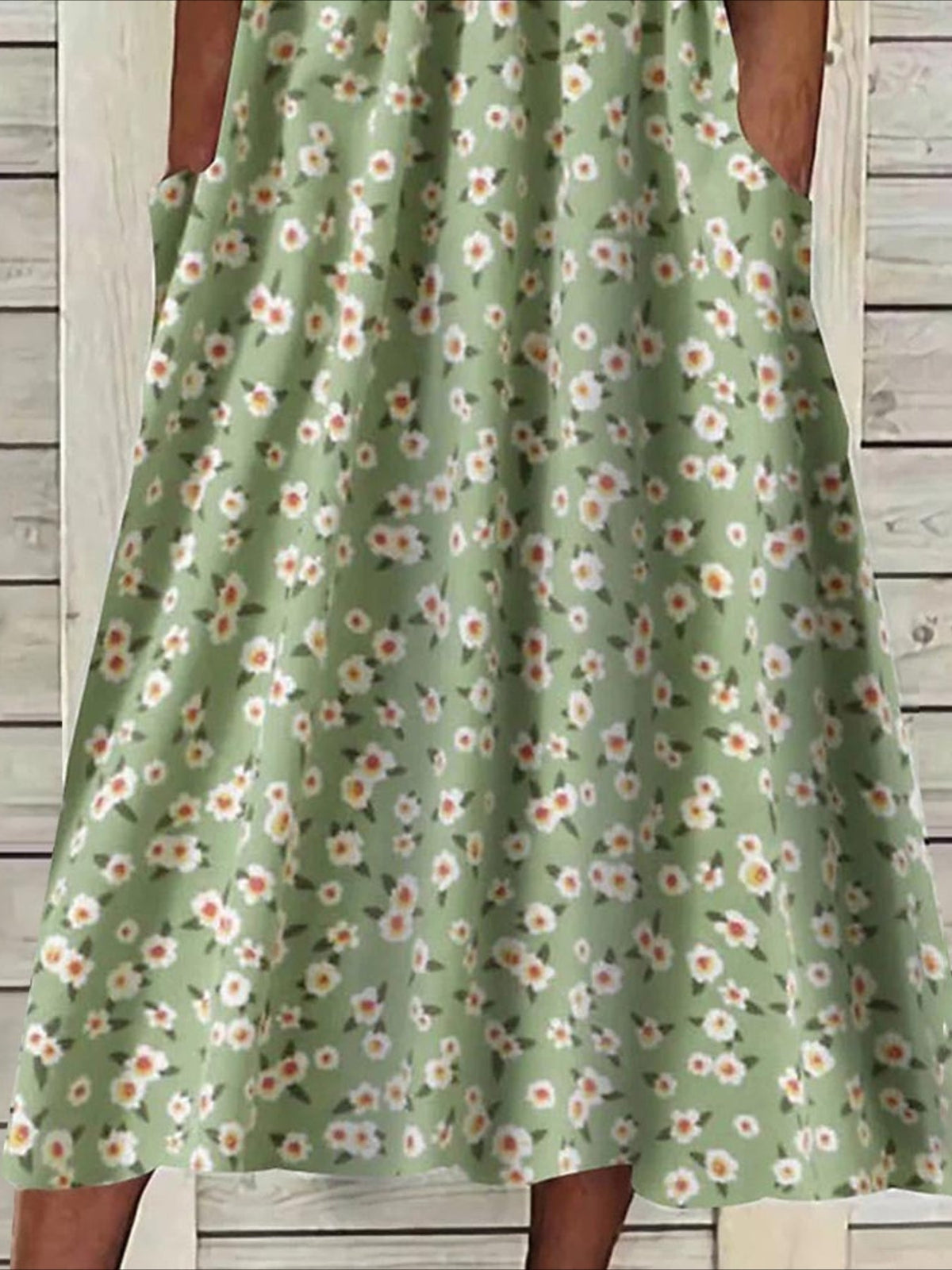 Floral Ditsy Ruched Pocket Crew Neck Daily Vacation Half Sleeve Midi Dress