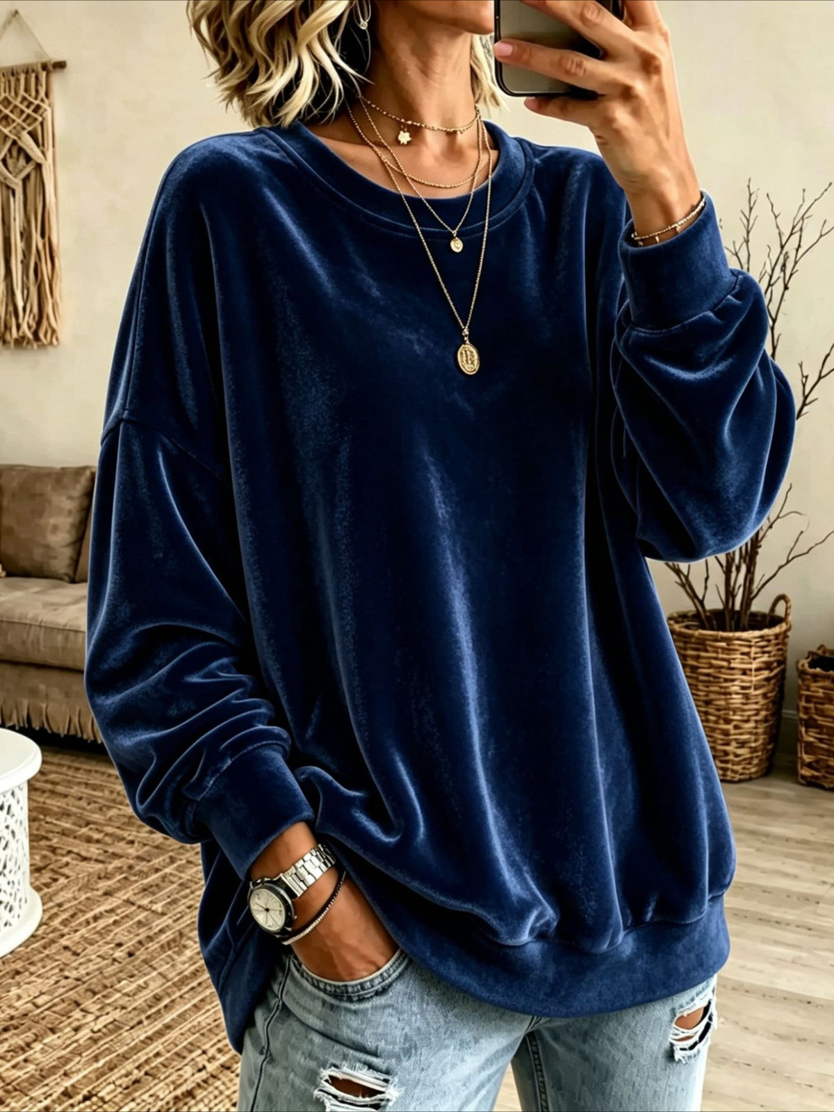 Crew Neck Drop Shoulder Velvet Sweatshirt